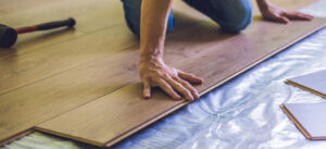 hardwood vs laminate how to tell
